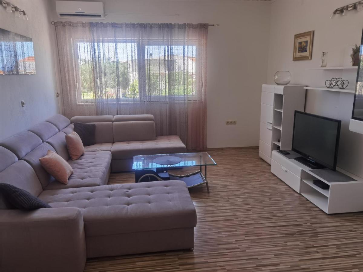 Rosa Apartment Solin Exterior photo