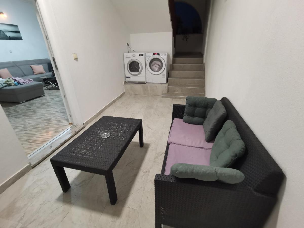 Rosa Apartment Solin Exterior photo